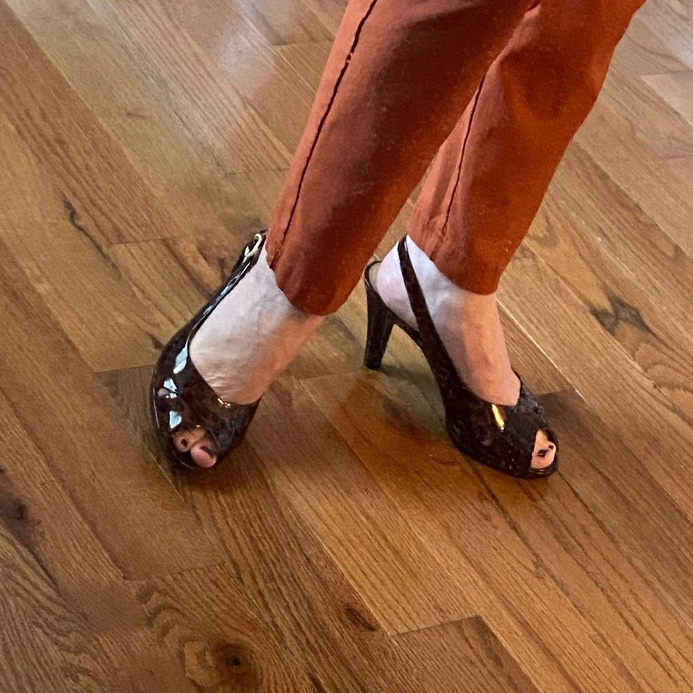 Clarks Tortoise Shell peep toe heels